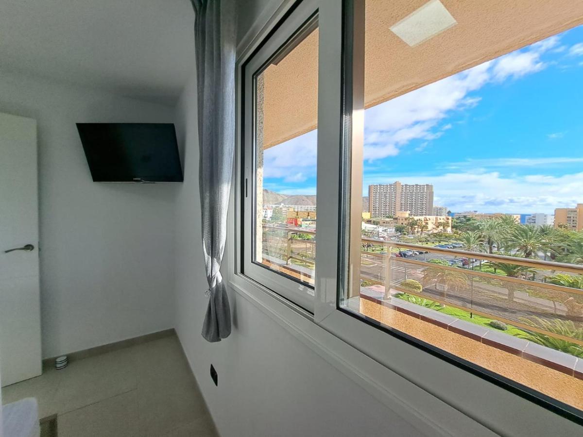 Newly Reformed 2 Bedroom Apartment In The Center Of Los Cristianos Los Cristianos  Luaran gambar