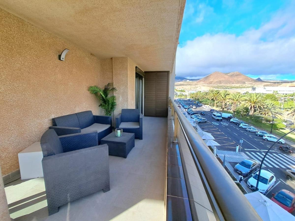 Newly Reformed 2 Bedroom Apartment In The Center Of Los Cristianos Los Cristianos  Luaran gambar