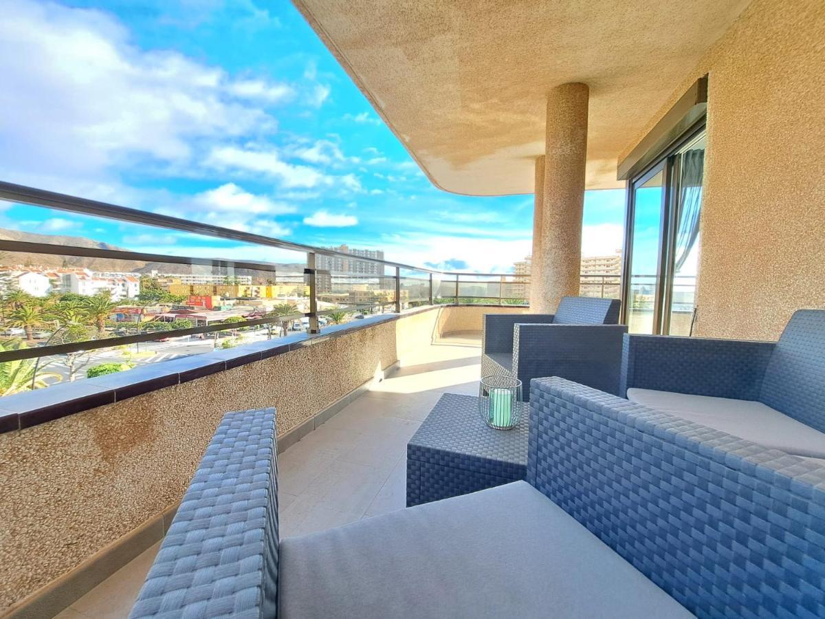 Newly Reformed 2 Bedroom Apartment In The Center Of Los Cristianos Los Cristianos  Luaran gambar