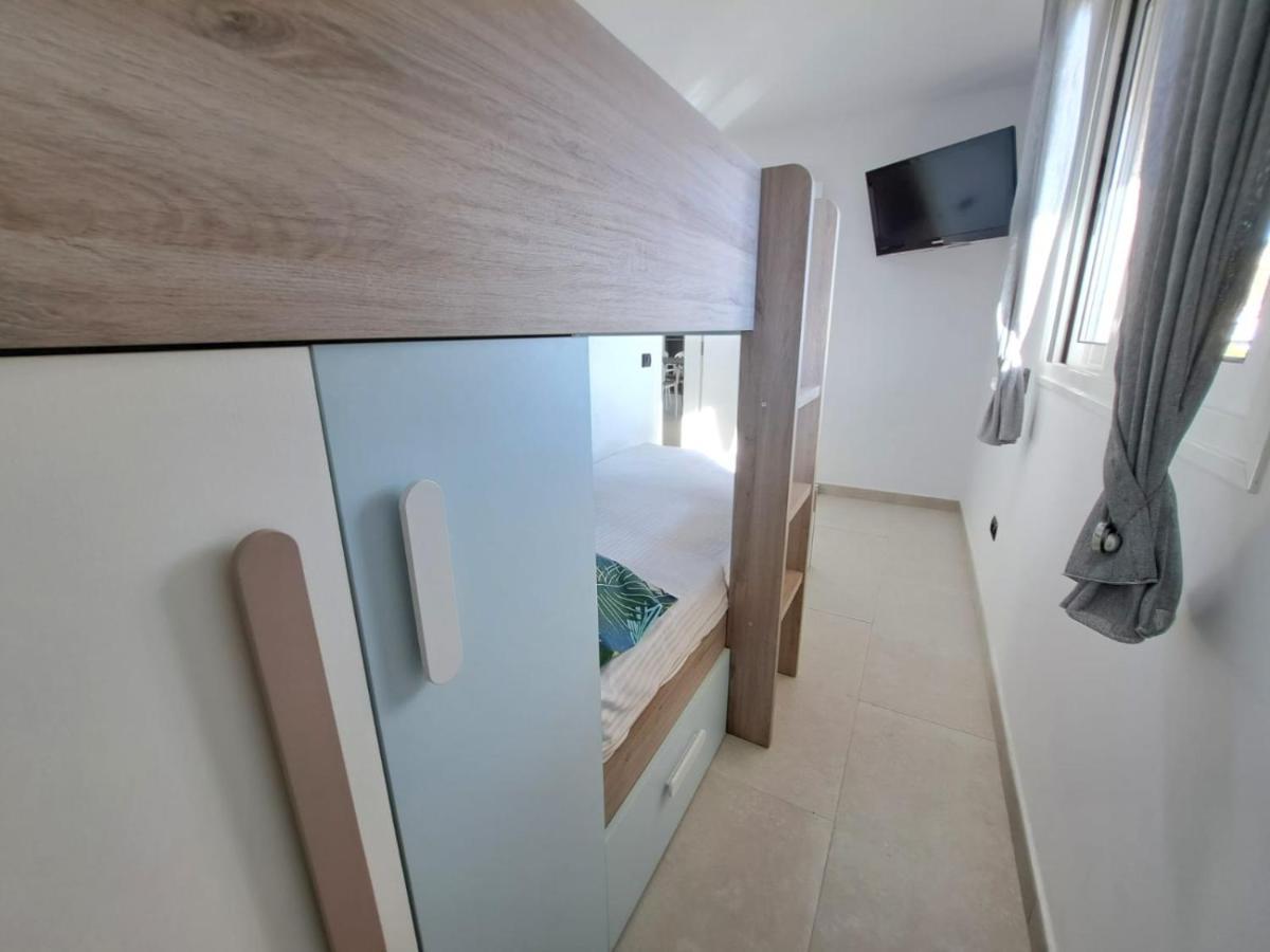 Newly Reformed 2 Bedroom Apartment In The Center Of Los Cristianos Los Cristianos  Luaran gambar