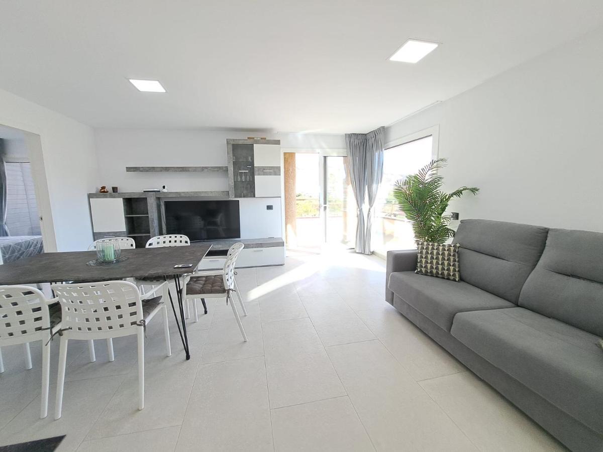 Newly Reformed 2 Bedroom Apartment In The Center Of Los Cristianos Los Cristianos  Luaran gambar